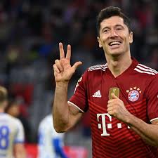 Stay up to date with soccer player news, rumors, updates, analysis, social feeds, and more at fox sports. Robert Lewandowski Scores Hat Trick Sets New Bayern Munich Record Sports Illustrated