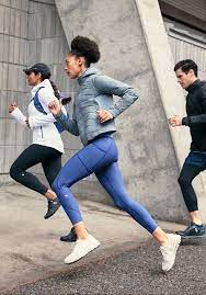 As always, shipping is free. Lululemon Beendet Das Jahr Mit Zweistelligem Umsatzwachstum News Distribution 1083599