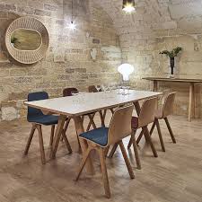 Table De Designer En Ceramique Et Bois De Fabrication Francaise Chevron Salle A Manger Bois Amenagement Salle A Manger Table Salle A Manger