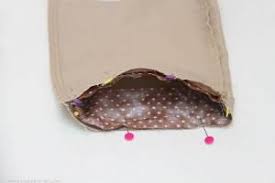 Biasanya mama memakai baju renang one piece. Menambah Panjang Celana