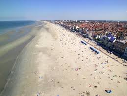 Guests can surf the web using the complimentary wireless internet access. Le Cottage Malouin T3 70m2 A 20m De La Plage Apartments For Rent In Dunkerque Hauts De France France
