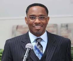 Kenneth Reece's Instagram, Twitter & Facebook