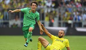 Vedat muriqi (kosovo) left footed shot from the left side of the box is saved in the centre of the goal. Bericht Manchester United Beobachtet Kosovo Sturmer Vedat Muriqi