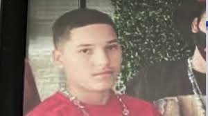 Adolescente de 16 años muere baleado mientras jugaba videojuegos