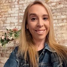 Jennifer Costello (@jcofficiants) · Instagram 照片和视频