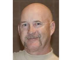 Larry Bratcher's Instagram, Twitter & Facebook