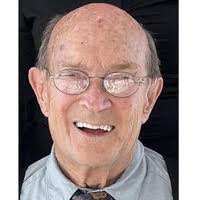 Maurice Hale's Instagram, Twitter & Facebook