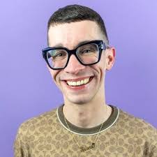 Autumn Gill's Instagram, Twitter & Facebook