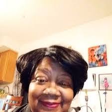 Estela Lazo's Instagram, Twitter & Facebook