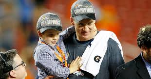 Peyton and ashley manning have two children together and live in denver. Super Bowl 50 See How Peyton Manning S Family Celebrates Broncos Victory