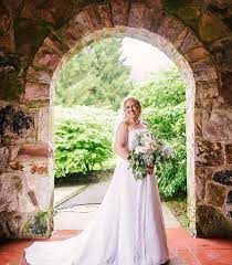 Our Bride Holly And This Archway Has Us Like Bridalportrait Mountainlakelodge Dirtydancing Weddingpl Bride Bridal Portraits Wedding Dresses Lace