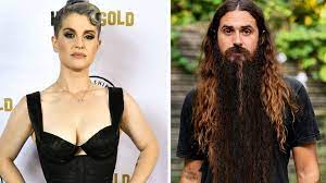 Magazin » entertainment » kelly osbourne: Papa Komplex Kelly Osbourne Datet Einen Ozzy Doppelganger Promiflash De