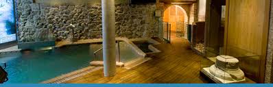 Segovia's famous aqueduct, a unesco world heritage site, is just 8 minutes' walk from the casa mudéjar and 131 feet from the. Hotel Condes De Castilla Segovia Hotel En Centro Historico Segovia Hotel Hotel Segovia Mejor Precio Garantizado Hotels Segovia Segovia Hotels Hotel Spa Hoteles Con Spa Hotel Con Spa En Segovia