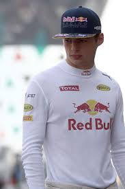 Lewis hamilton has said he would repeat the move against max verstappen that led to the dutchman crashing out of the british grand prix. Max Verstappen Starportrat News Bilder Gala De