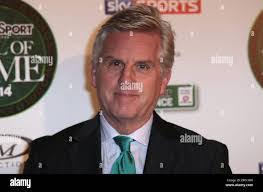 Steven Ryder's Instagram, Twitter & Facebook