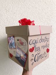 El regalo, en este caso, serás tú dentro de una enorme envoltura. Cajas Personalizadas Caja Para Mi Novio Cajas Personalizadas Caja Sorpresa Para Novio