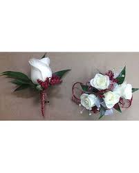 The darcey red david austin garden roses are kinetic scented mudder wedding symposium there are sundry fundamentally beautiful flower fillers. Red And White Corsage And Boutonniere Set In Smyrna Ga Floral Creations Florist