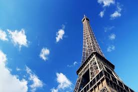 Clouds of pink are popping up everywhere. Sejarah Pembinaan Menara Eiffel Mercu Tanda Bandar Paris Iluminasi