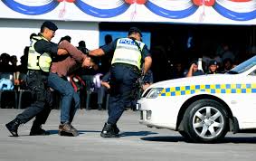 Ummi dengan suami ditakdirkan bekerja sebagai pegawai polis. Sambutan Hari Polis Malaysia 2018 Ke Joglo