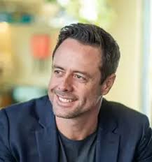 Thomas Curran: Top Expert