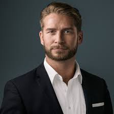 Critique the Community Episode 11a: Headshots with Peter Hurley