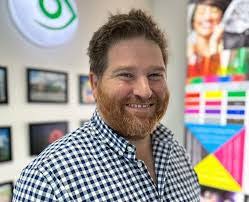 Sean Ashman's Instagram, Twitter & Facebook