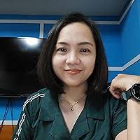 Gold Under the Bridge: A Story of Life in the Slums by Marilyn Gutierrez