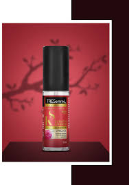 Tresemme keratin smooth keratin infusing serum helps eliminate frizz and seals in shine for a polished, smooth look. Best Hair Serum Tresemme Keratin Smooth Hair Serum Nykaa S Beauty Book