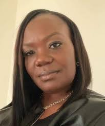 Say hello to Everest "the Coldest" SnowWoman EVAAAAAAA!!!!!!