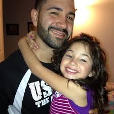 Aaron Mireles (@aaronmmireles)