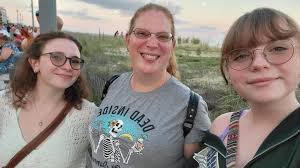 Fundraiser for Heather Dickinson by Genna Boggs : Let's Rally for the  Dickinson Family!