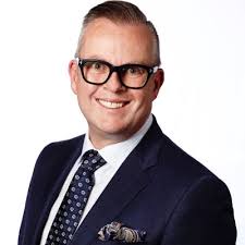 team #helpingcanadians #leadershipjourney #canadalife