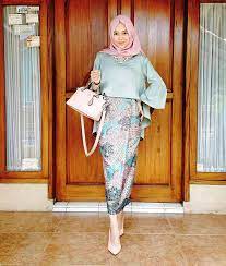 We did not find results for: 30 Model Kebaya Muslim Modern Inspirasi Dress Desain