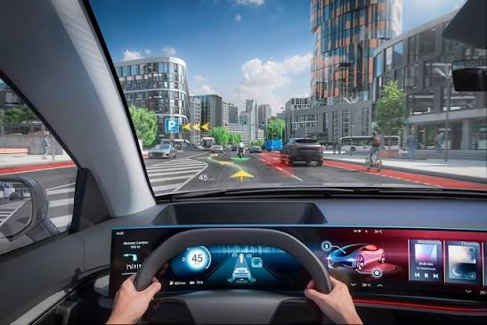 Head-Up-Displays | AUMOVIO