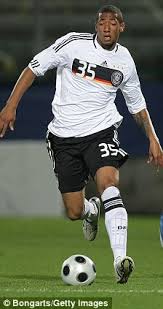 Still dating his girlfriend melissa satta? Kevin Prince Boateng Family At War Over Key Game Daily Mail Online