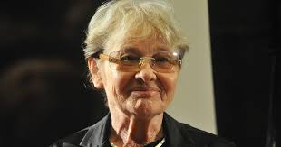 Vidnyánszky attila velemben járt, és különleges meglepetéssel készült a nemzet. Isten Eltesse Torocsik Marit Ma 82 Eves Startlap