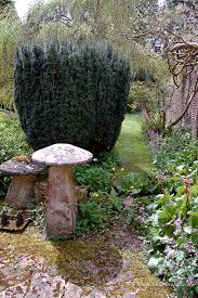 Staddle Stones Are Almost Always Made Of Two Parts A Base And A Top The Choice Of Material Used Was Dictated By What Ston Stone Garden Art Beautiful Gardens