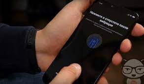 Deje que sus amigos presionen su dedo sobre el escáner de huellas digitales y luego la. Xiaomi Muestra Un Lector De Huellas Que Desbloquea El Movil Pulsando En Cualquier Punto De La Pantalla