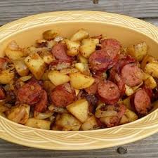 kielbasa and potatoes recipe yummy will definitely make again good camping recipe too mrb easy kielbasa recipes easy potato recipes recipes pinterest