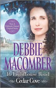 16 Lighthouse Road (A Cedar Cove Novel): Macomber, Debbie: 9780778316886:  Amazon.com: Books