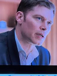 Who are the characters in the Halo TV show?