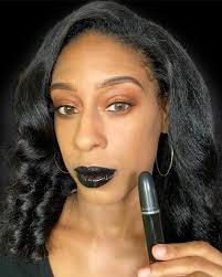 I NEVER wear black lipstick…but these #latexlips from @maccosmetics has me  REALLY liking these dark lip colors! 🖤 . JOIN our community & hit the  'like' button for more weekly Beauty &