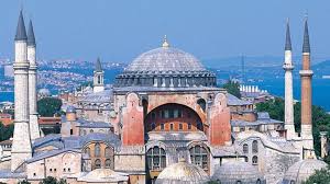 The city straddles the bosphorus strait, and lies in both europe and asia, with a population of over 15 million residents, comprising 19% of the population of turkey. Chirurgie Esthetique Turquie Clinique Et Prix Medespoir