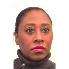 Hilary Sadler's Instagram, Twitter & Facebook