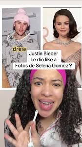 Justin Bieber y su like a fotos de Selena Gomez