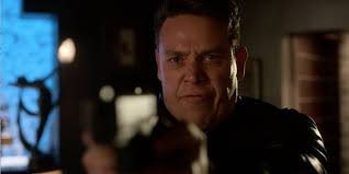 Lucifer: 5 Things We Love About Dan (& 5 Reasons We Hate Him)