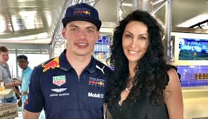 Și dacă despre necesitatea unei alimentații echiilibrate și nevoia de mișcare zilnică se vorbește mereu, a treia cauză a. Mihaela RÄƒdulescu Mesaj Pentru Max Verstappen DupÄƒ Ce A Castigat Cursa De Formula 1 De La Monaco Am Promis