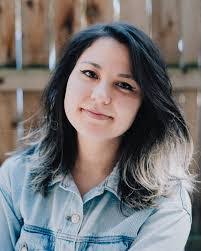 Melody Chow's Instagram, Twitter & Facebook