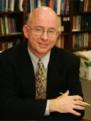 Vineet Bansal provides software engineering expertise for database