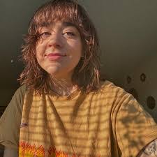 Taylor Lipinski's Instagram, Twitter & Facebook